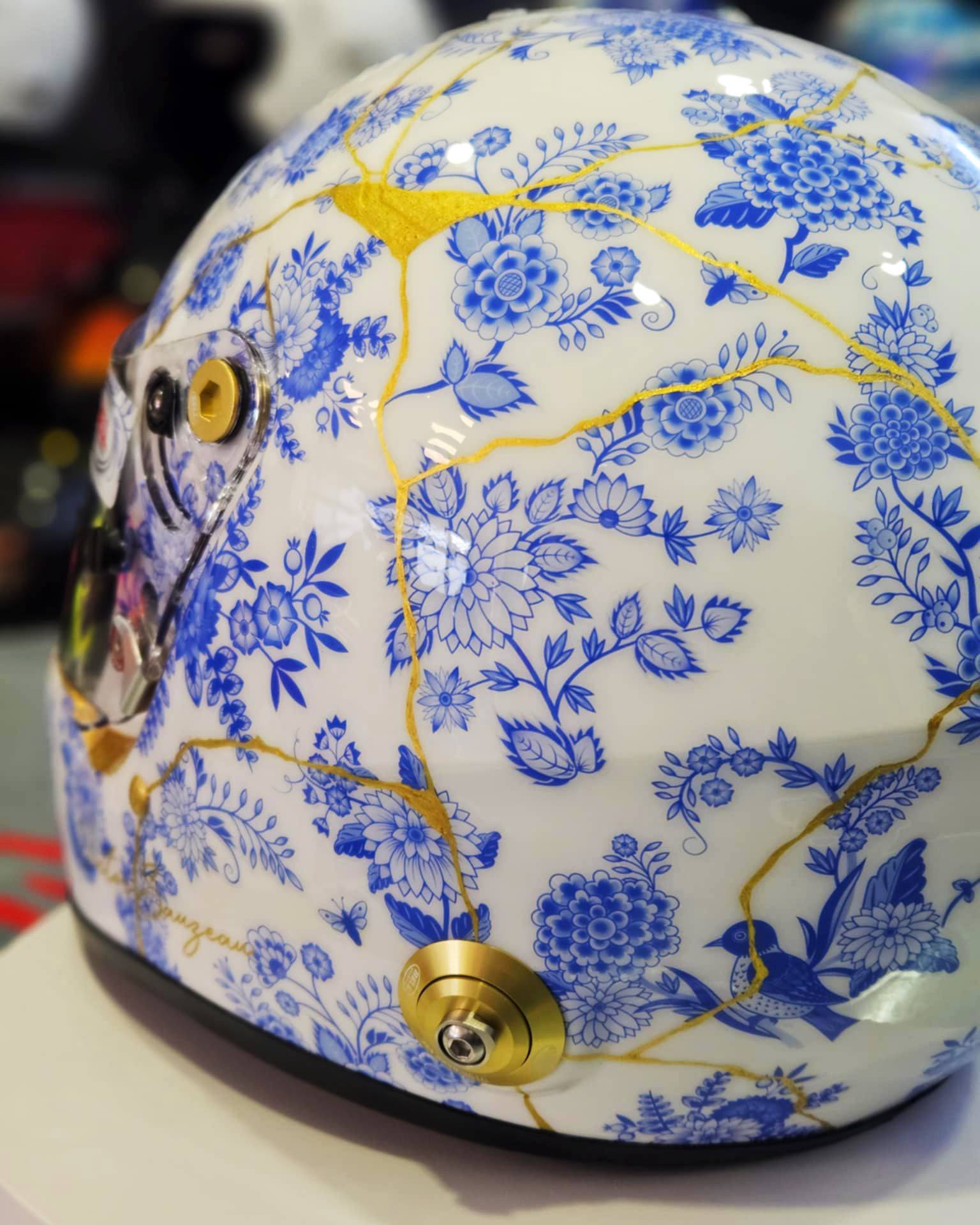 Peinture de casque japonais