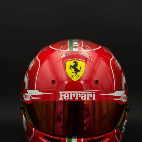 BELL RS7K Ares sur le thème de la Scuderia